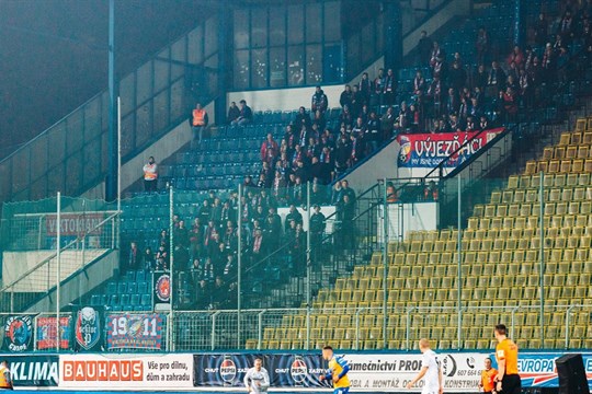Plzni nestačil ani tříbrankový náskok, z bláznivé přestřelky v Teplicích bere jen bod