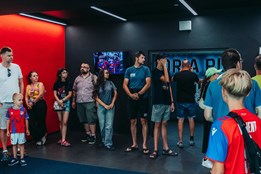 Fanoušci vzali Doosan Arenu útokem. Komentované prohlídky jsou beznadějně vyprodané, Viktoria přidává další termíny